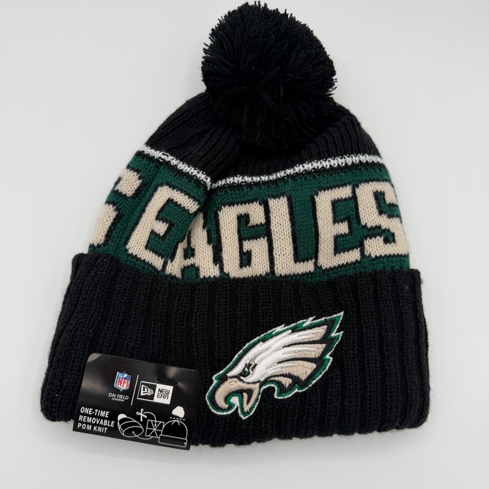 New Era Philadelphia Eagles Black Knit Beanie with‎ Pom